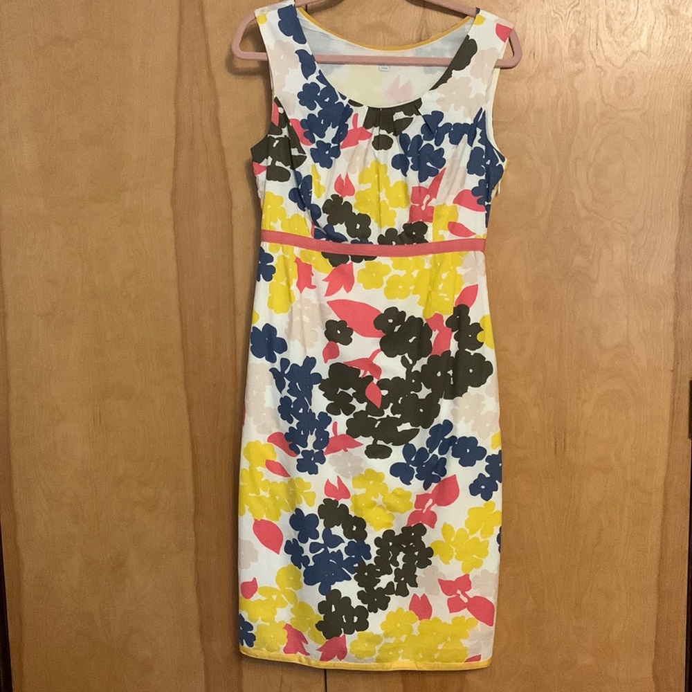 Boden sleeveless floral dress.